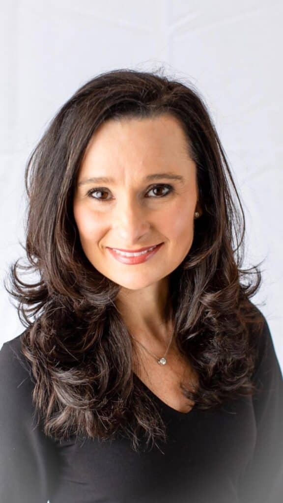 Little River Dentist, Dr. Emily Hortman, DMD. General Dentist, Cosmetic, Restorative, Preventative, Family Dentist, Dental Implants, TMJ/TMD, Emergency Dentistry, Crowns & Bridges, Teeth Whitening, Sleep Apnea Appliances, Sedation dentistry, Invisalign, Teeth Whitening, Dental Implant Restoration, Veneers, Emergency Dentistry, Dentures, Extractions, Root Canal Therapy . Dentist in Little River, SC 29566 Top-notch dentist in Little River, SC 29566