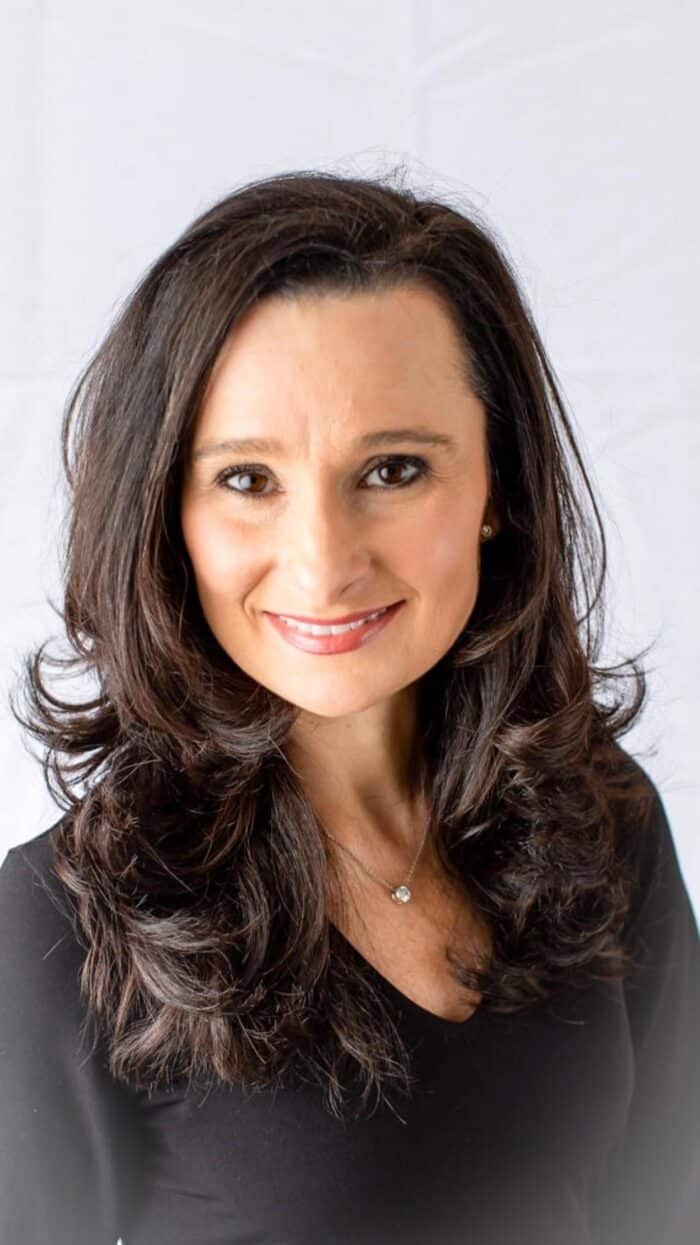 Little River Dentist, Dr. Emily Hortman, DMD. General Dentist, Cosmetic, Restorative, Preventative, Family Dentist, Dental Implants, TMJ/TMD, Emergency Dentistry, Crowns & Bridges, Teeth Whitening, Sleep Apnea Appliances, Sedation dentistry, Invisalign, Teeth Whitening, Dental Implant Restoration, Veneers, Emergency Dentistry, Dentures, Extractions, Root Canal Therapy . Dentist in Little River, SC 29566 Top-notch dentist in Little River, SC 29566
