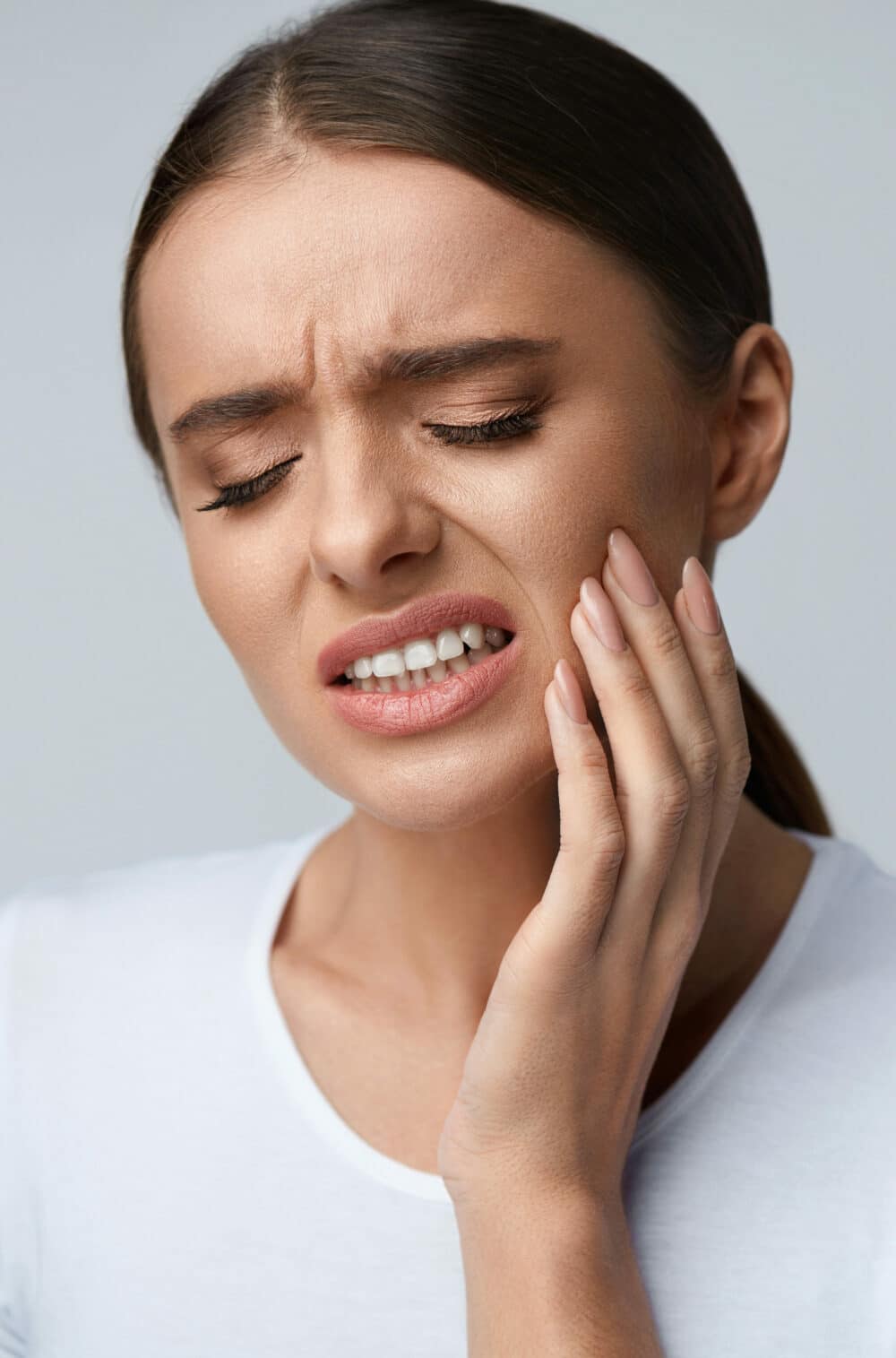 Emergency Dentistry in Little River Dr. Emily Hortman, DMD. General Dentist, Cosmetic, Restorative, Preventative, Family Dentist, Dental Implants, TMJ/TMD, Emergency Dentistry, Crowns & Bridges, Teeth Whitening, Sleep Apnea Appliances, Sedation dentistry, Invisalign, Teeth Whitening, Dental Implant Restoration, Veneers, Emergency Dentistry, Dentures, Extractions, Root Canal Therapy . Dentist in Little River, SC 29566 Top-notch dentist in Little River, SC 29566